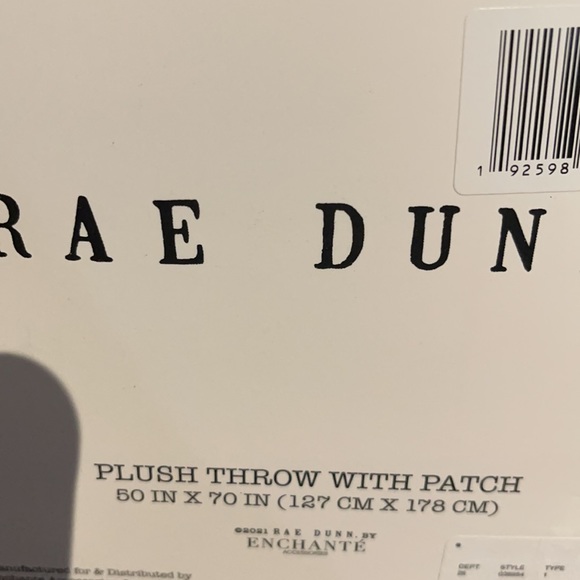 Rae Dunn - FEELING WICKED - blanket - Picture 3 of 3